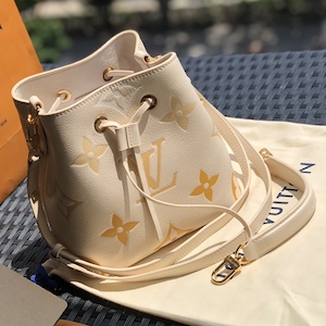 Louis Vuitton Neonoe BB bucket bag