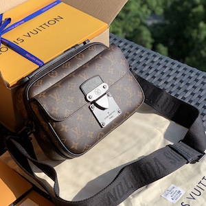 Louis Vuitton S Lock Messenger bag